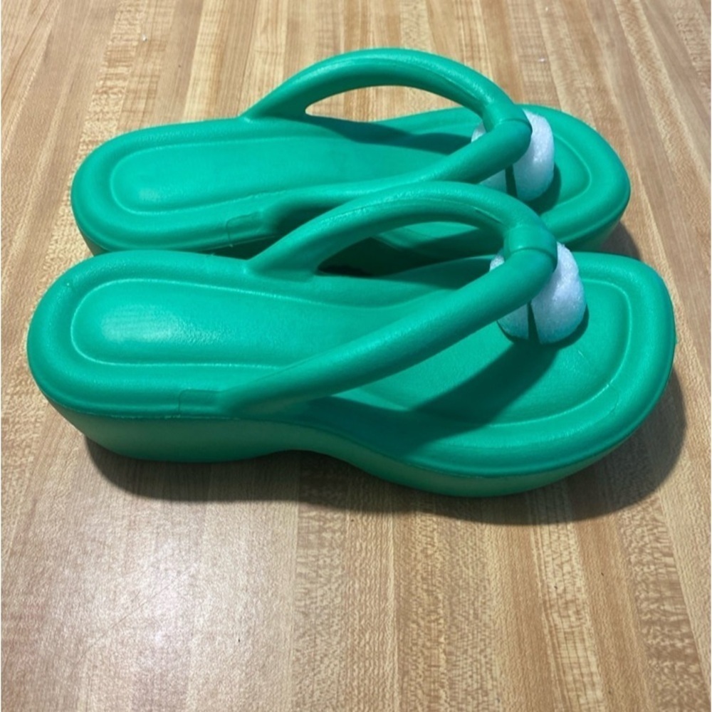 Saligna Women's Platform Flip Flop with Arch Support size 7 (38) - Picture 8 of 12